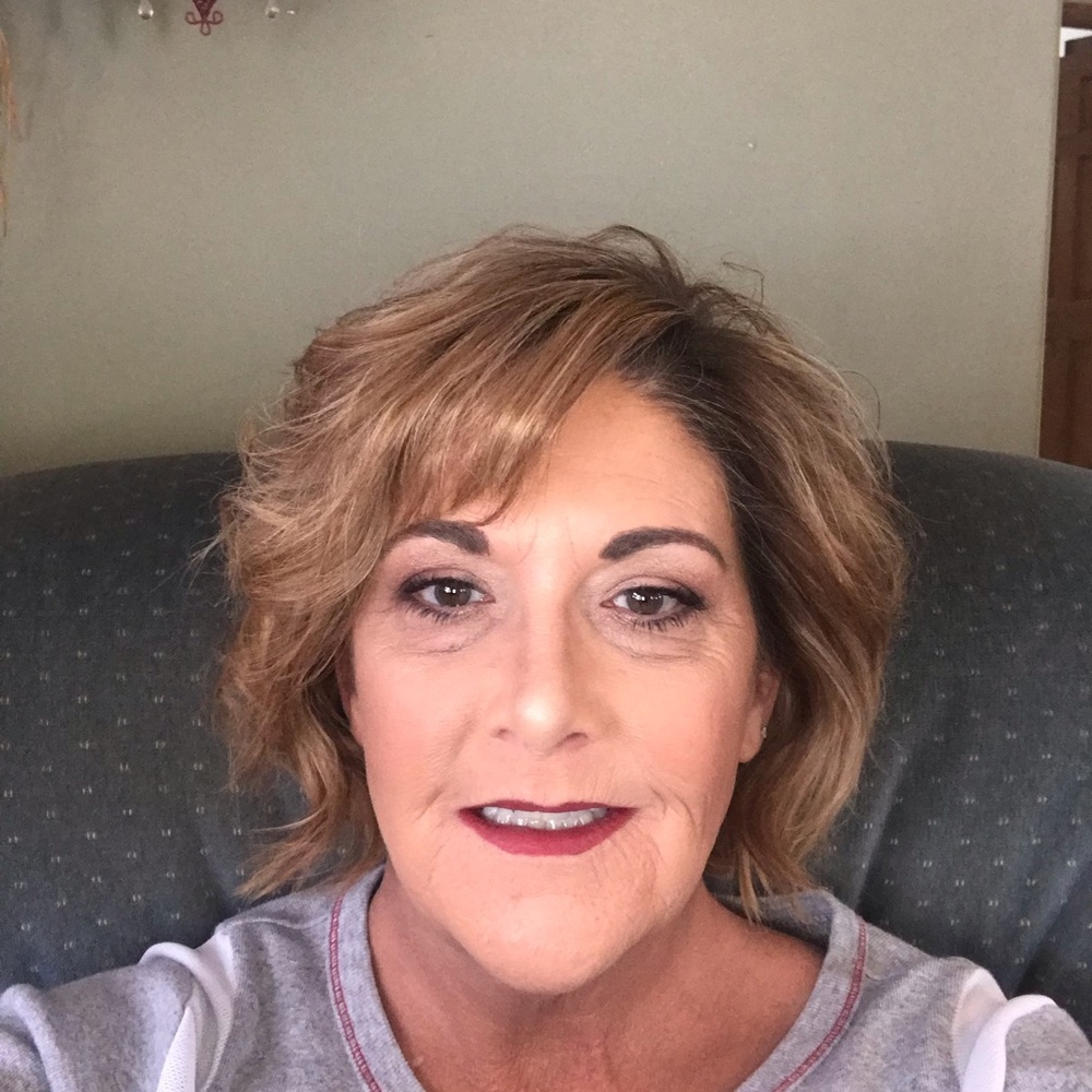 Meet your Posher, Nancy